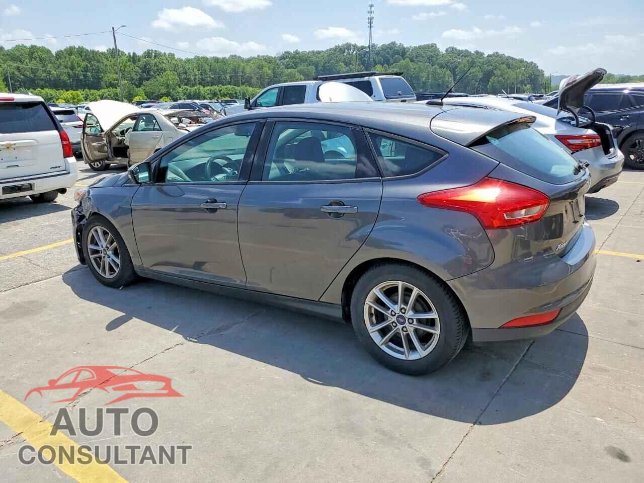 FORD FOCUS 2016 - 1FADP3K27GL358773