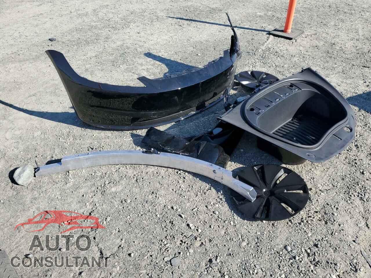 TESLA MODEL 3 2024 - 5YJ3E1EAXRF783090
