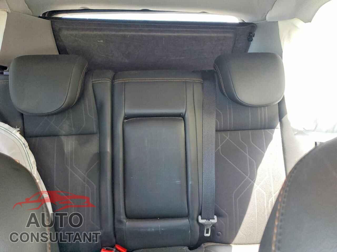 CHEVROLET TRAX 2017 - 3GNCJPSB3HL231143