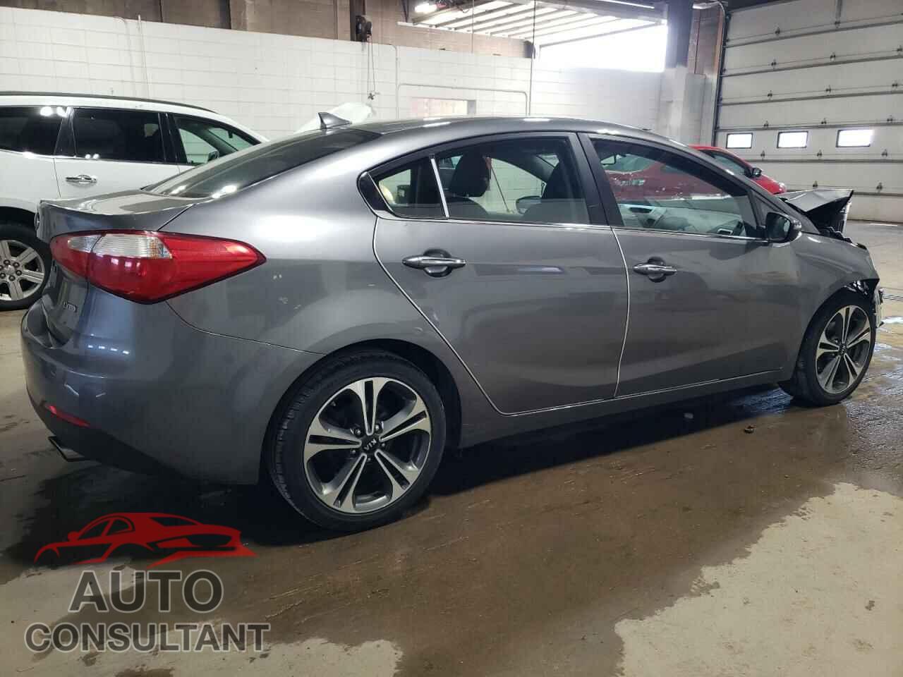 KIA FORTE 2016 - KNAFX4A8XG5504955