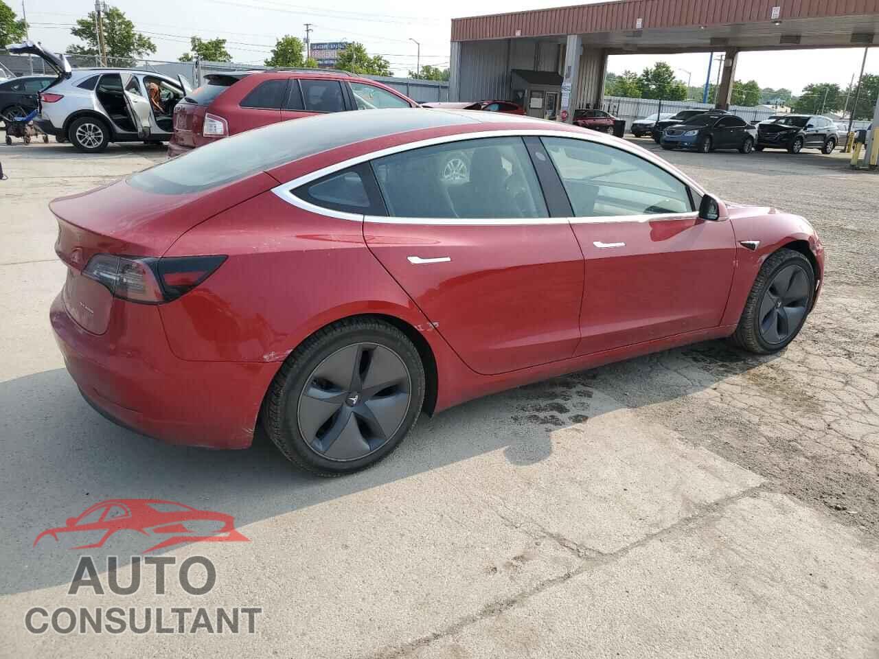 TESLA MODEL 3 2018 - 5YJ3E1EB8JF064224