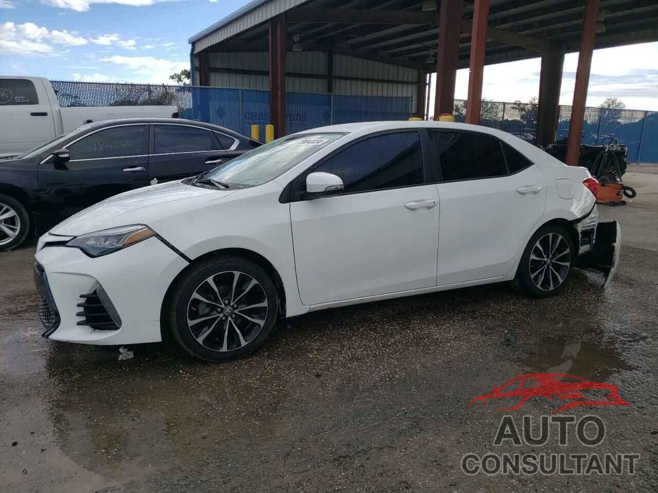 TOYOTA COROLLA 2018 - 5YFBURHEXJP844295