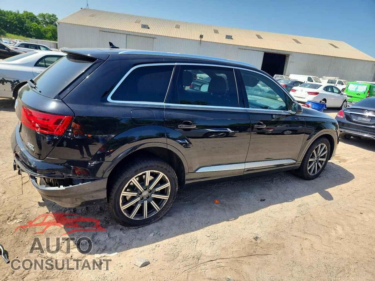 AUDI Q7 2017 - WA1VAAF78HD052584