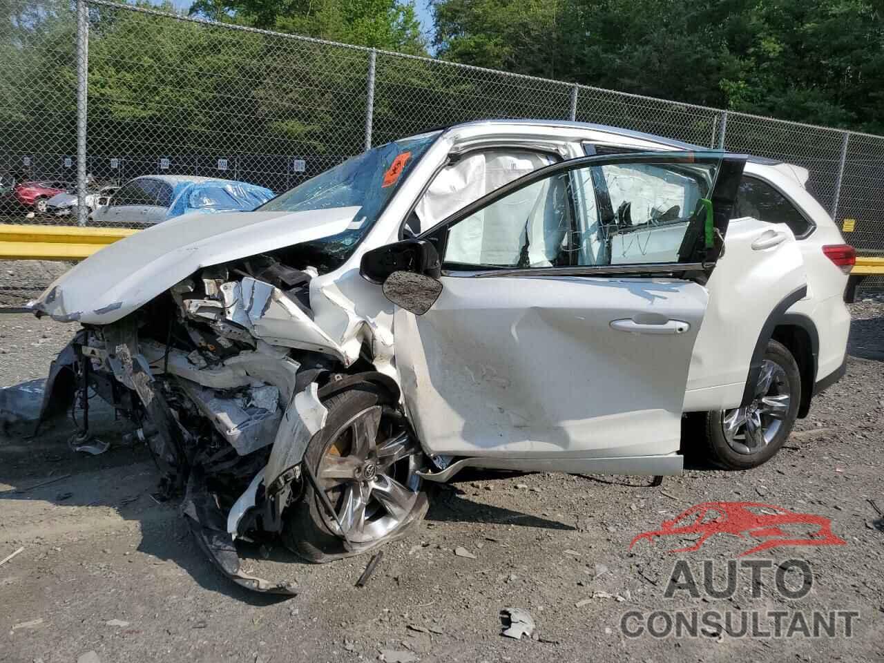 TOYOTA HIGHLANDER 2018 - 5TDDZRFH1JS860268