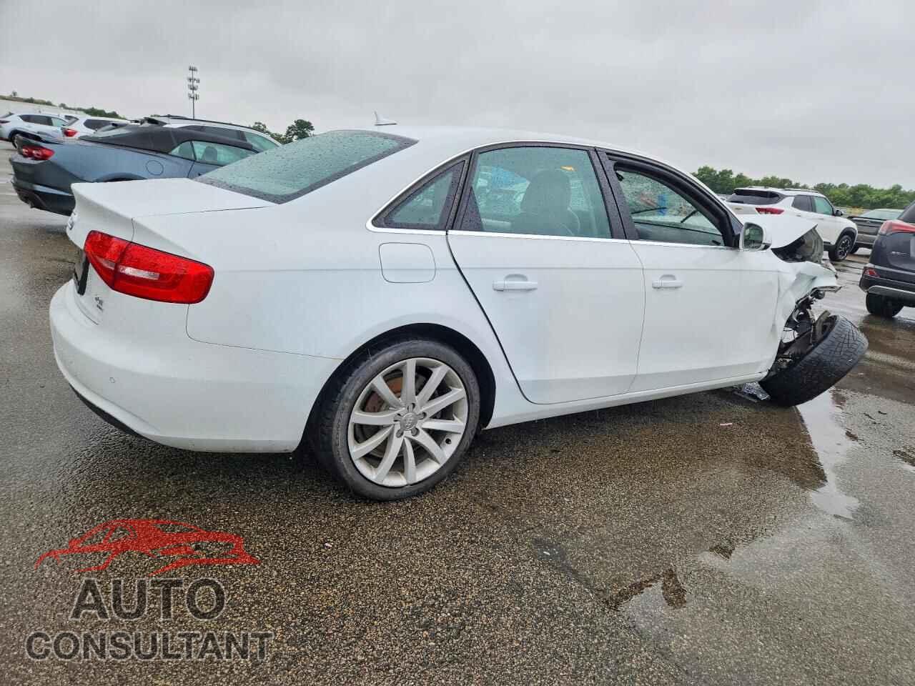 AUDI A4 2013 - WAUFFAFL0DN046921