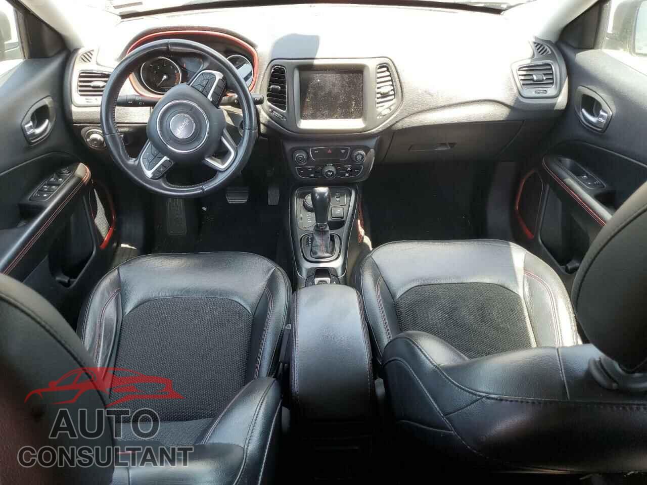 JEEP COMPASS 2019 - 3C4NJDDB0KT721477