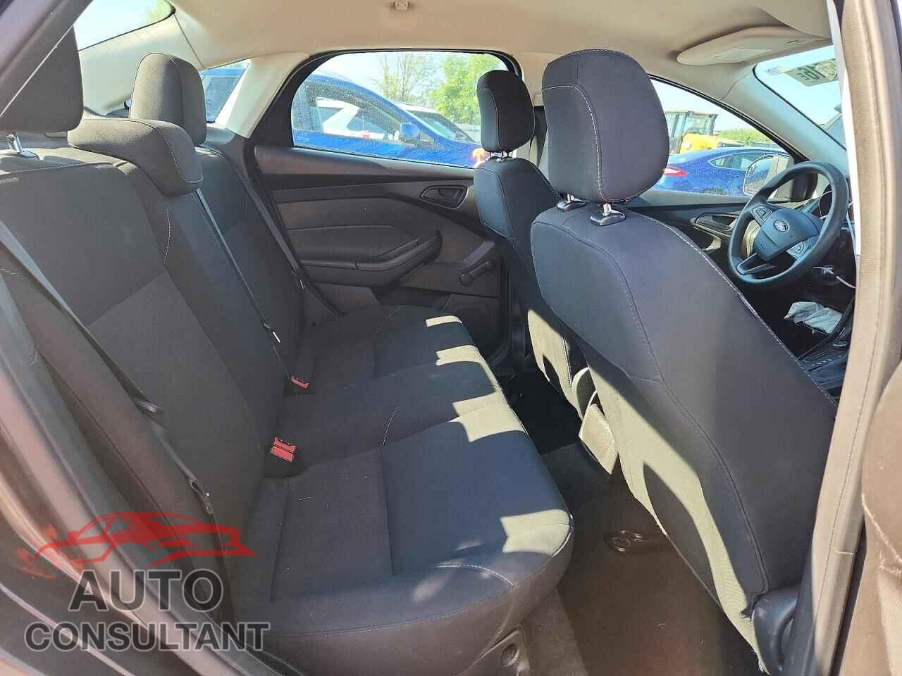 FORD FOCUS 2016 - 1FADP3E2XGL361596