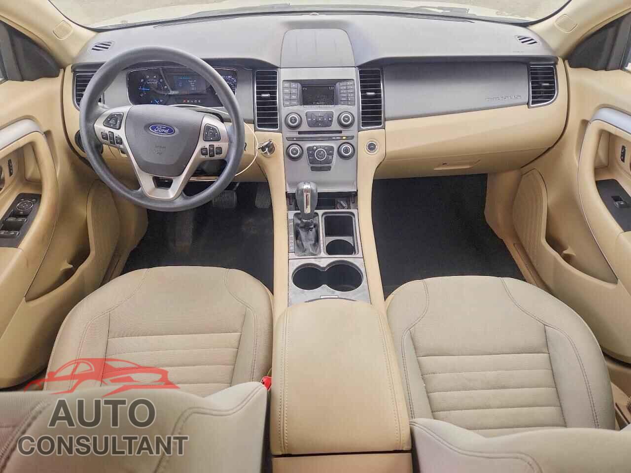 FORD TAURUS 2018 - 1FAHP2D87JG142113
