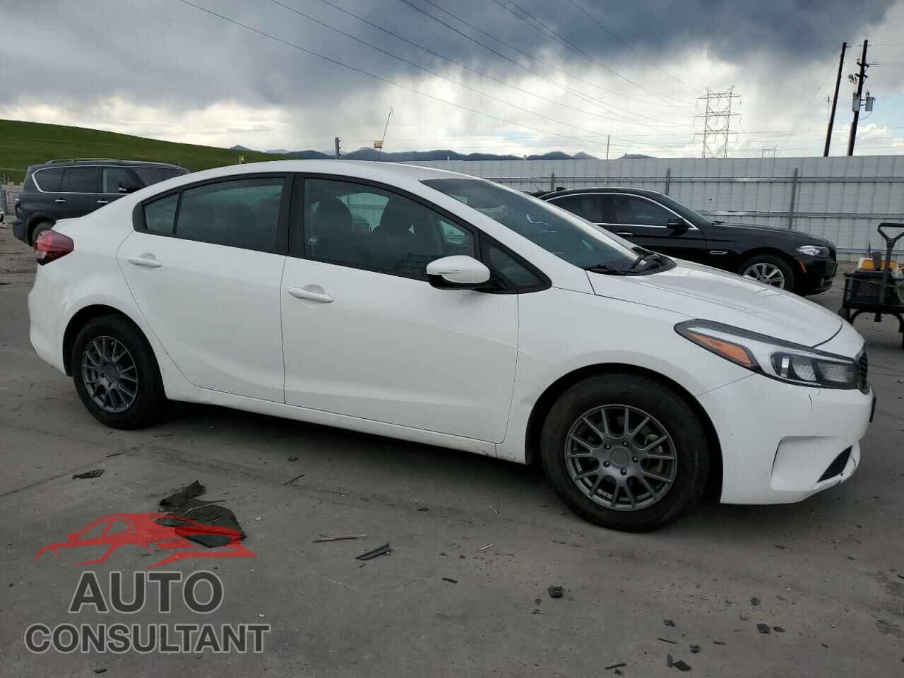 KIA FORTE 2017 - 3KPFK4A73HE041927