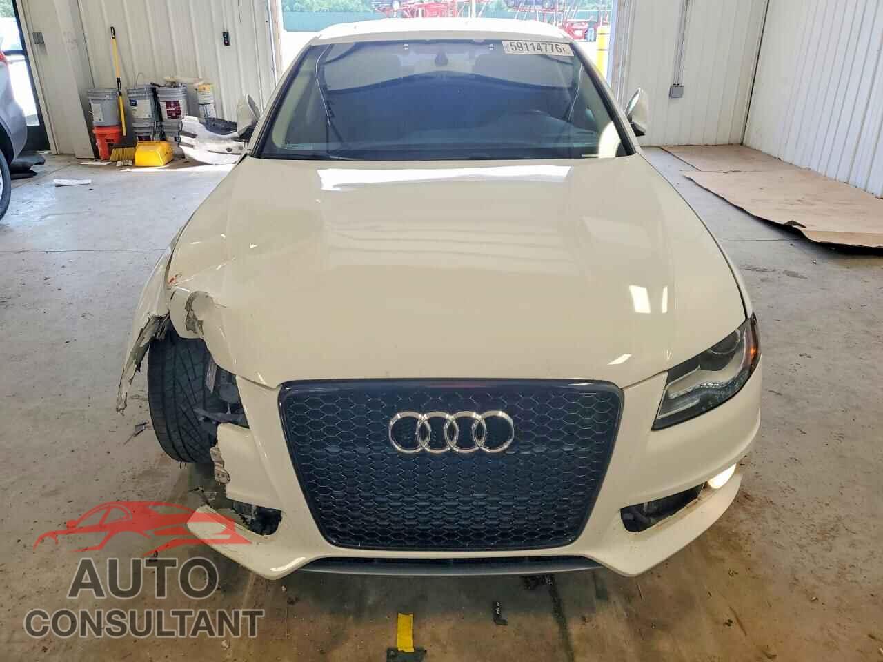 AUDI A4 2012 - WAUFFAFL3CA120211