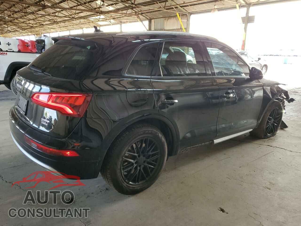 AUDI Q5 2018 - WA1ANAFY7J2180652