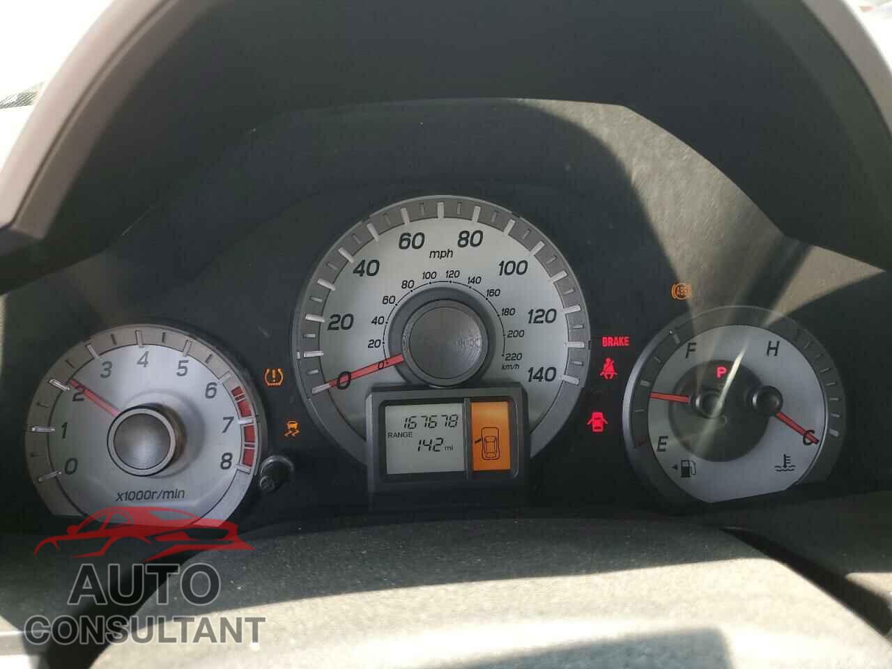 HONDA PILOT 2015 - 5FNYF3H26FB015556