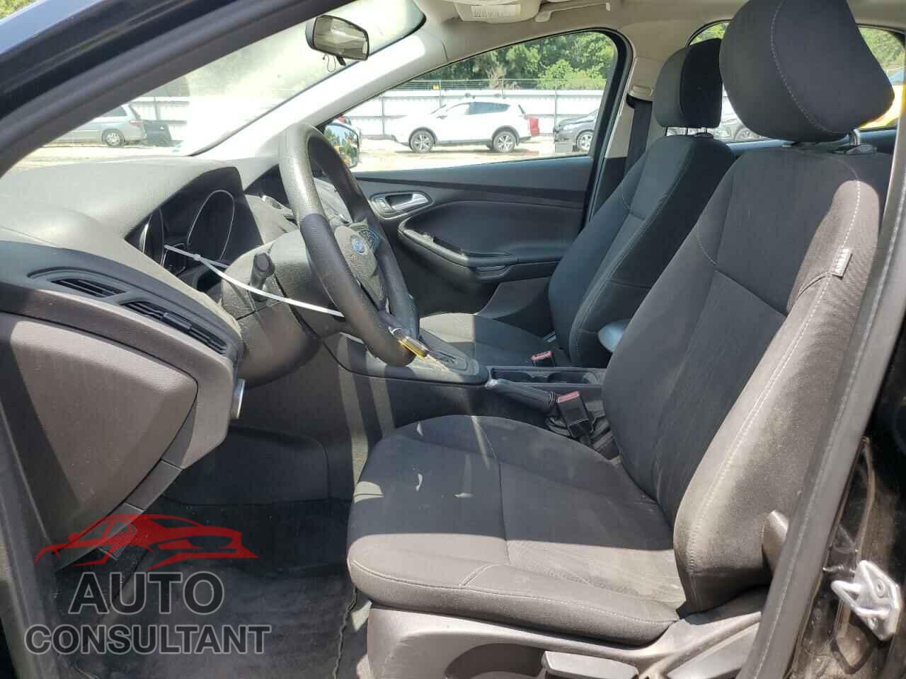 FORD FOCUS 2016 - 1FADP3F20GL297826