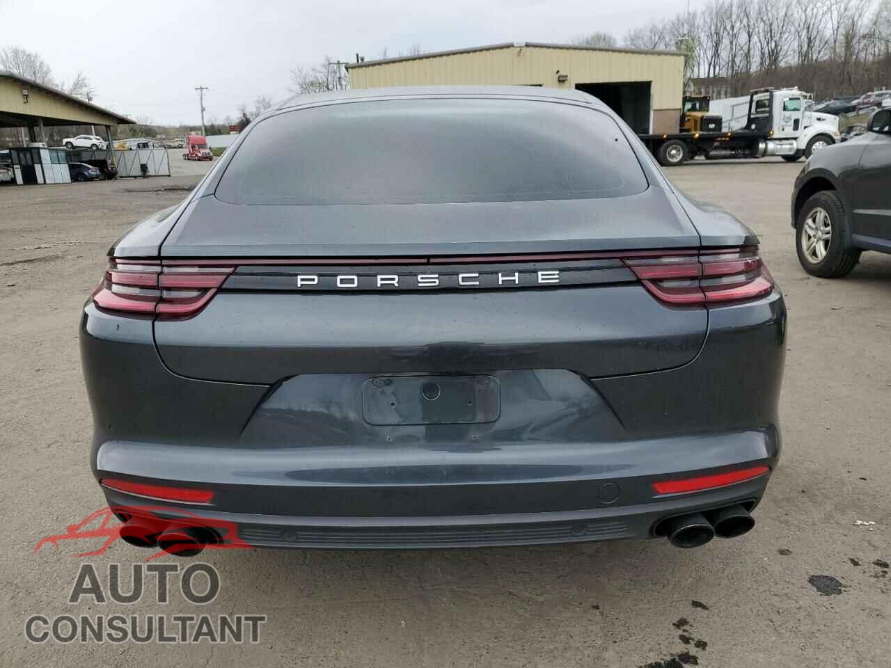 PORSCHE PANAMERA 2017 - WP0AB2A76HL123365