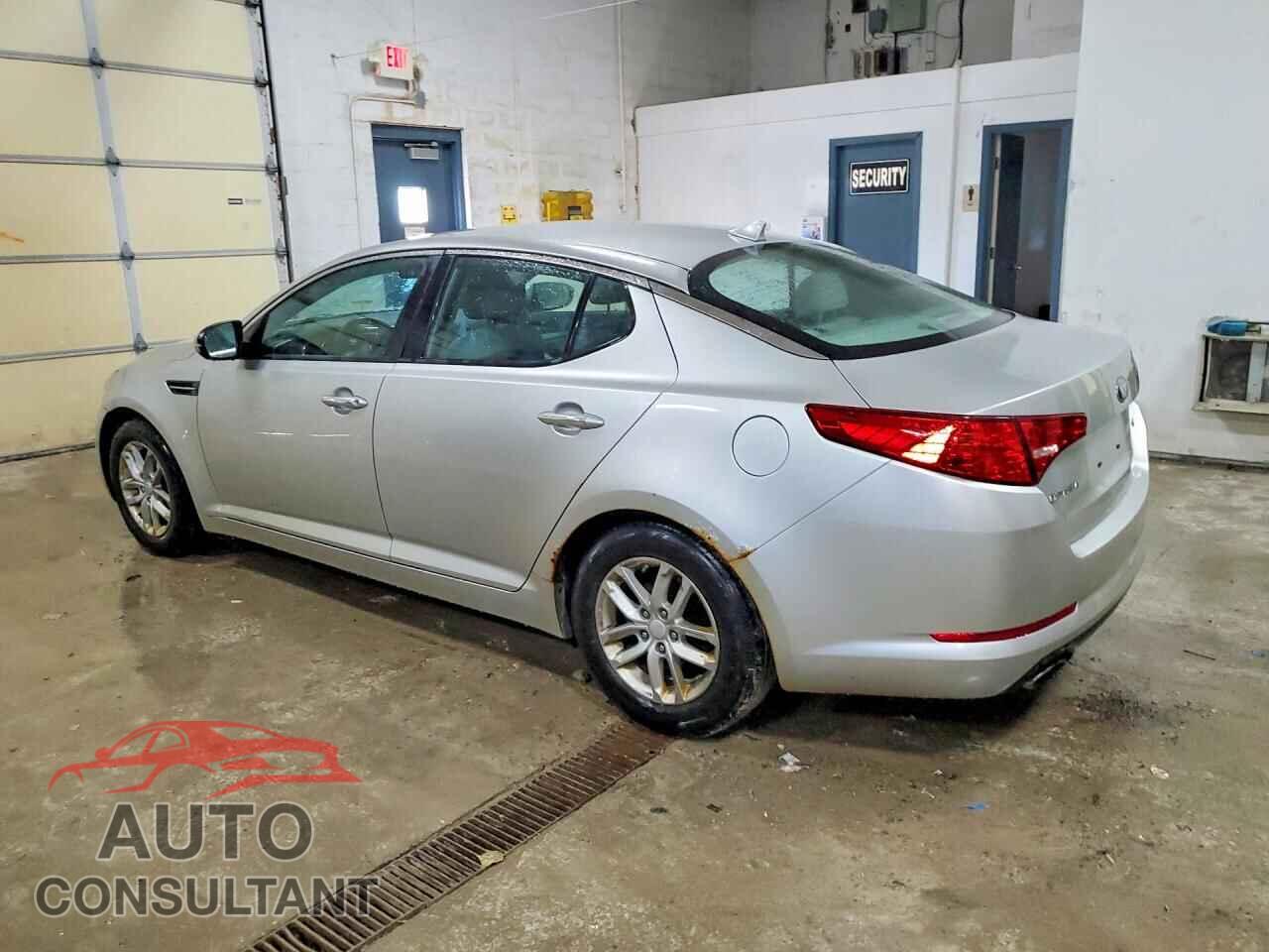 KIA OPTIMA 2013 - KNAGM4A71D5396130