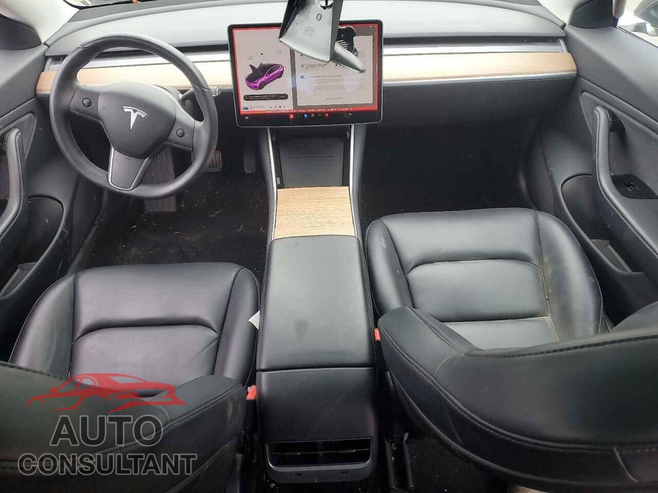 TESLA MODEL 3 2019 - 5YJ3E1EA7KF395515