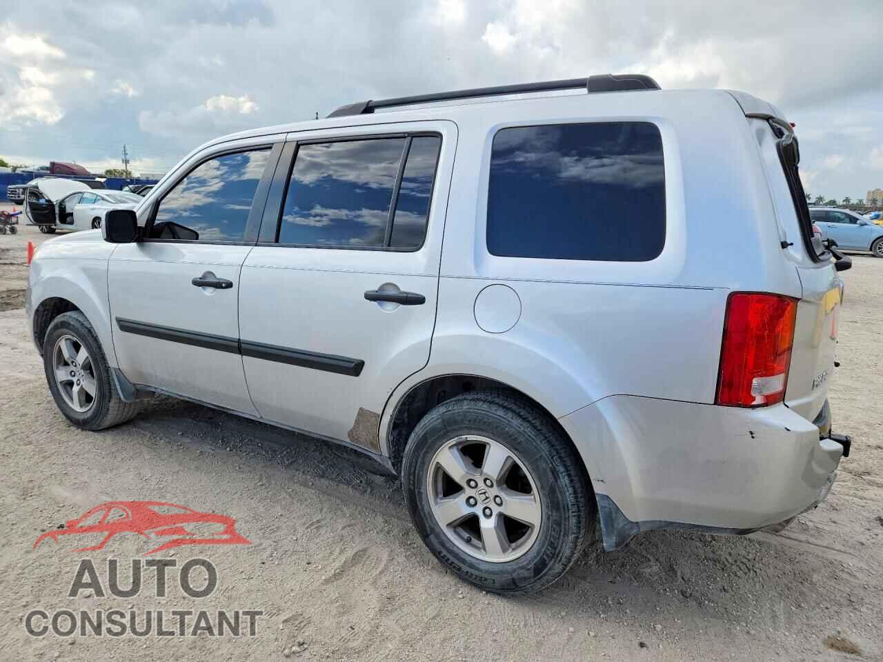 HONDA PILOT 2009 - 5FNYF38529B020977