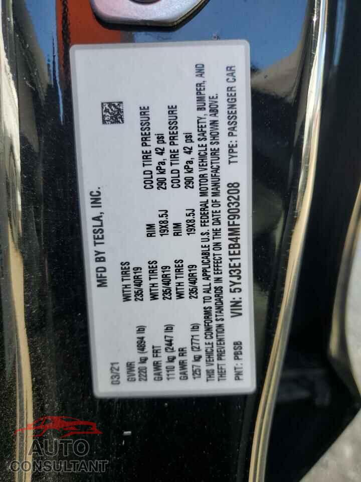 TESLA MODEL 3 2021 - 5YJ3E1EB4MF903208