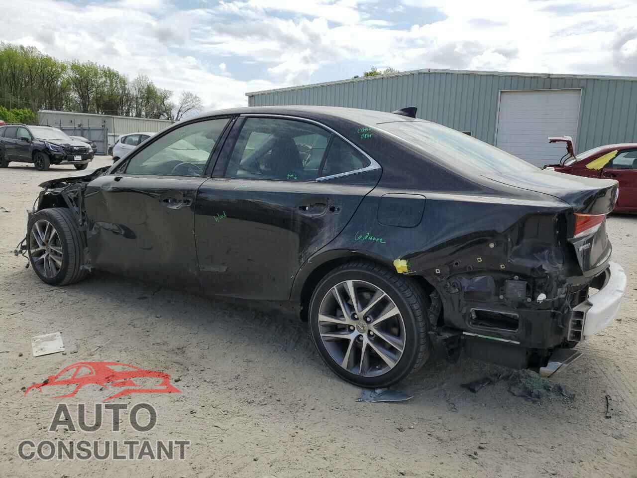 LEXUS IS 2018 - JTHBA1D2XJ5066923