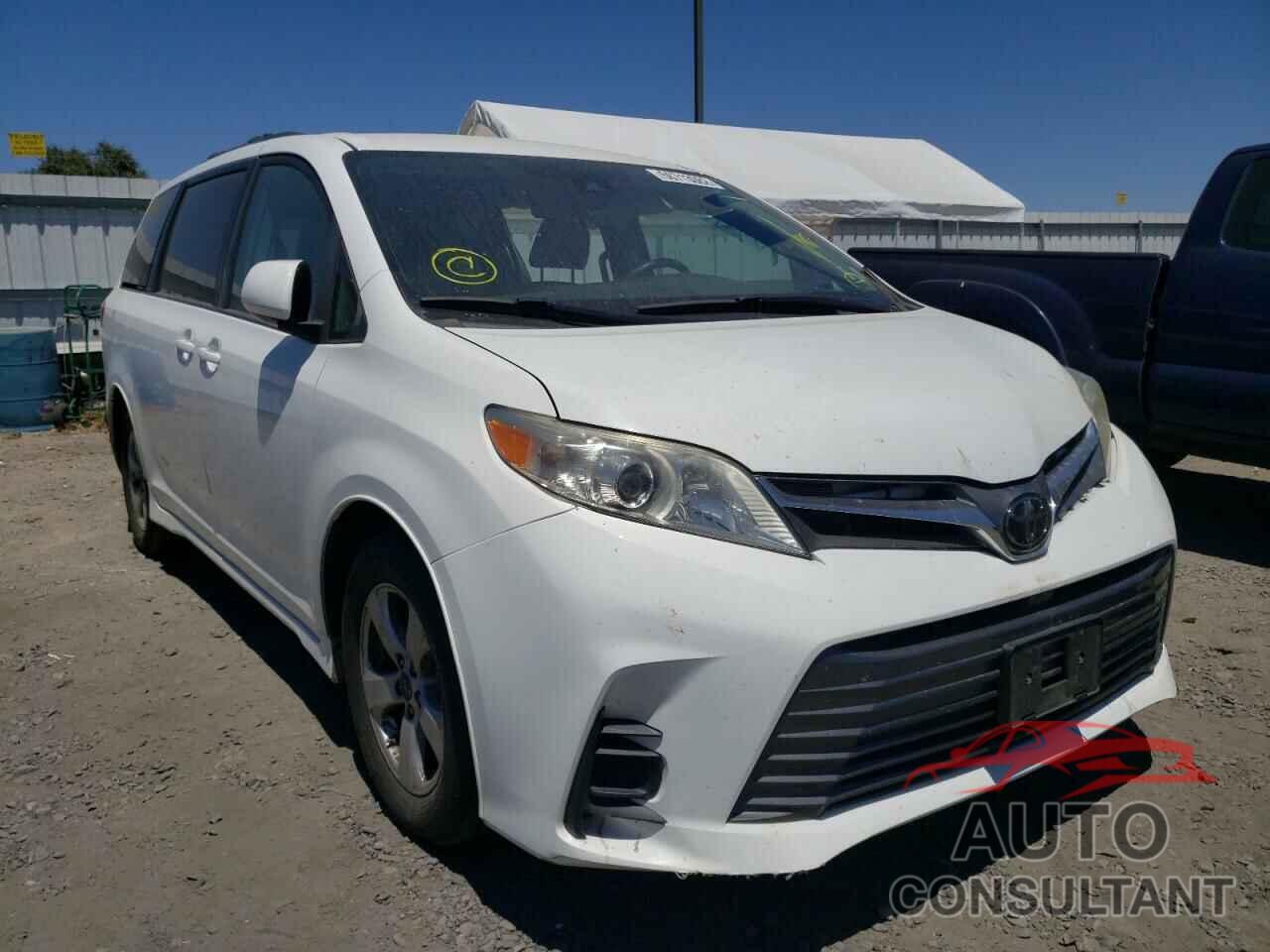 TOYOTA SIENNA 2018 - 5TDKZ3DC9JS935701