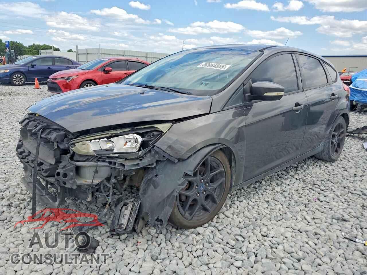 FORD FOCUS 2016 - 1FADP3K25GL318367