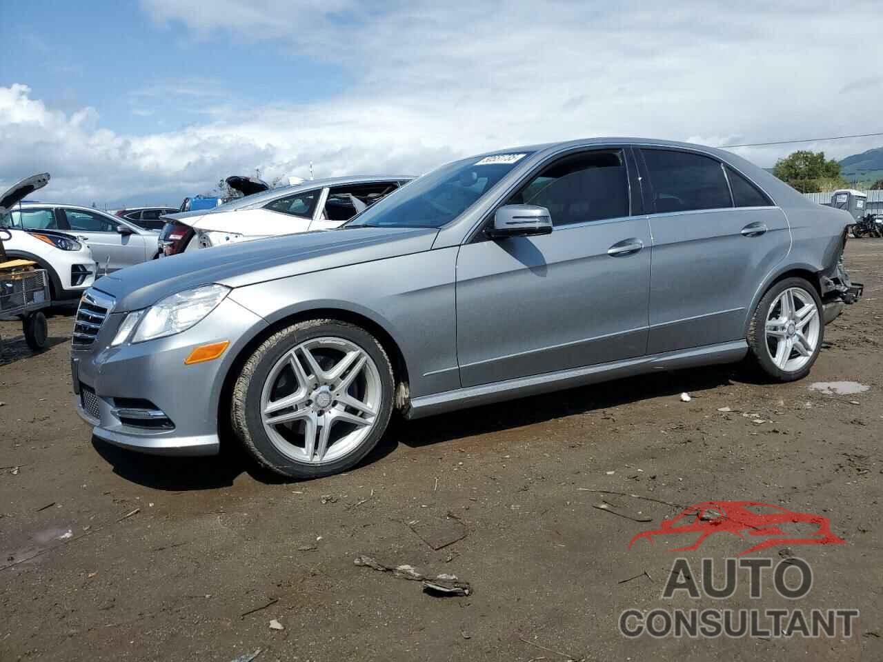 MERCEDES-BENZ E-CLASS 2013 - WDDHF5KB2DA735971