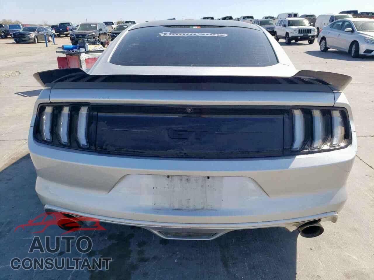 FORD MUSTANG 2017 - 1FA6P8CF9H5266934