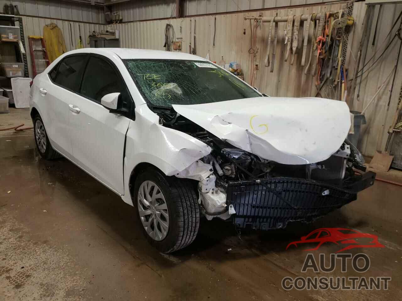 TOYOTA COROLLA 2018 - 5YFBURHE6JP801055