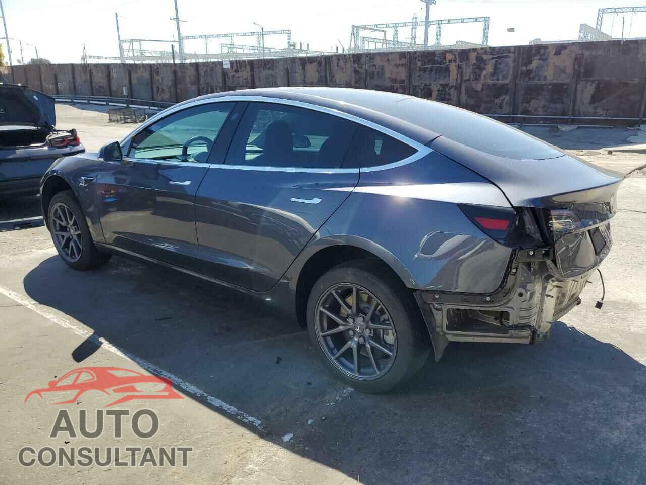 TESLA MODEL 3 2019 - 5YJ3E1EA2KF307549
