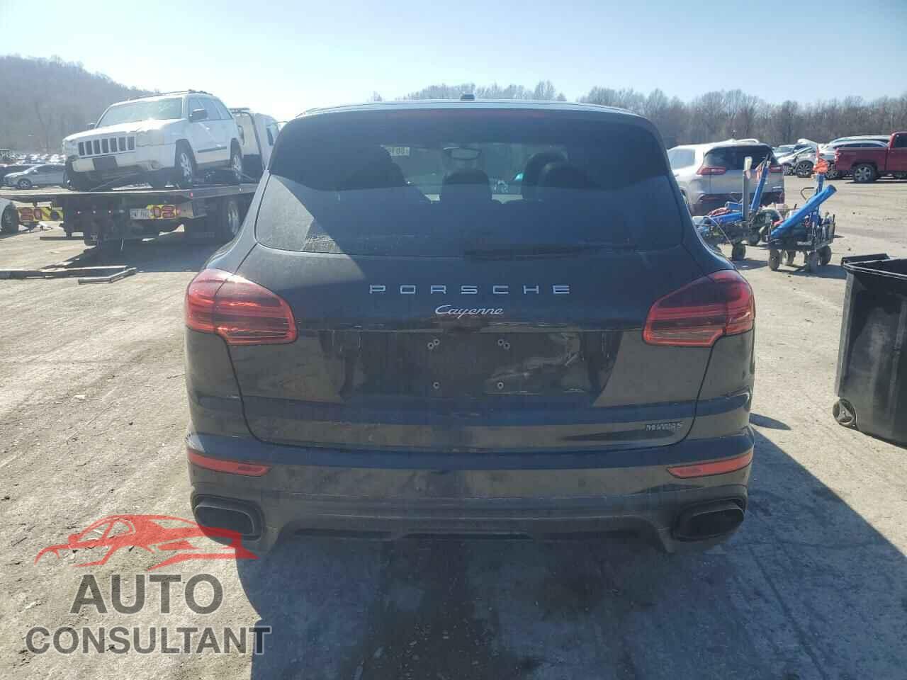 PORSCHE CAYENNE 2016 - WP1AA2A27GLA10304