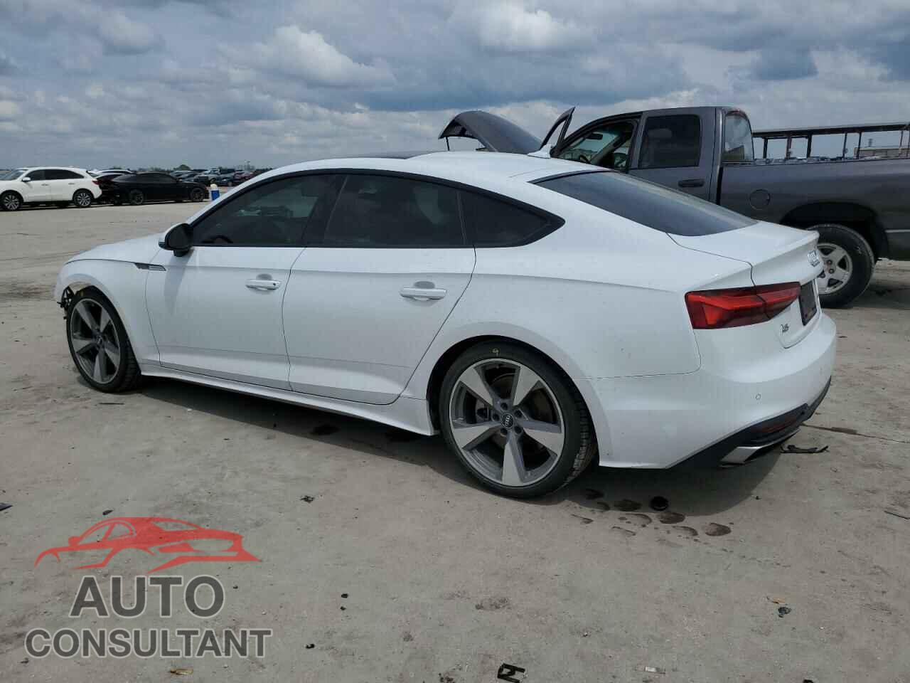 AUDI A5 2020 - WAUCNCF53LA001464
