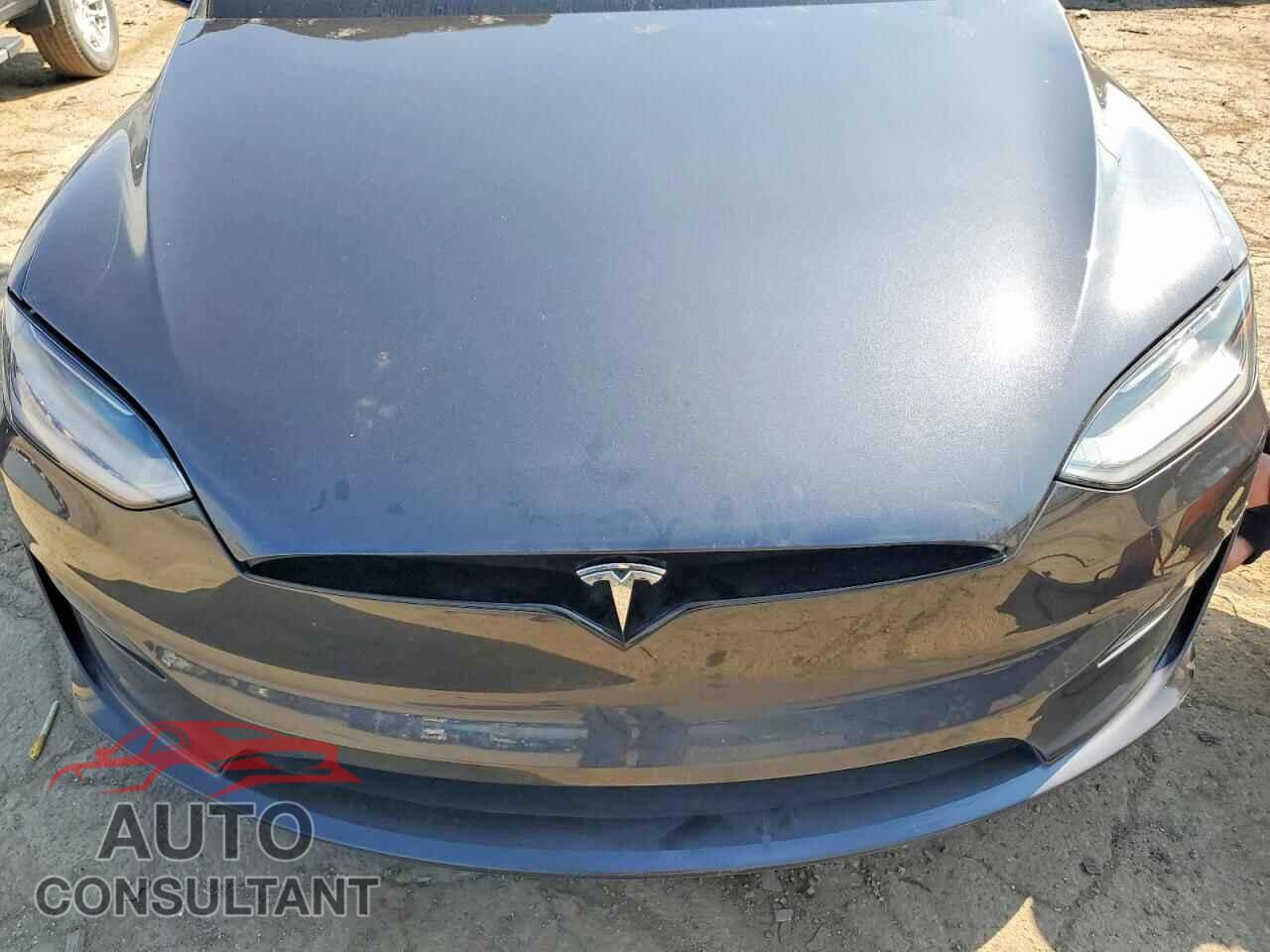 TESLA MODEL X 2024 - 7SAXCDE57RF447587
