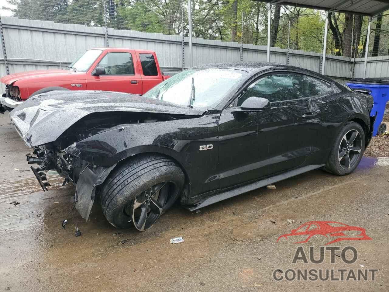 FORD MUSTANG 2018 - 1FA6P8CF4J5174314