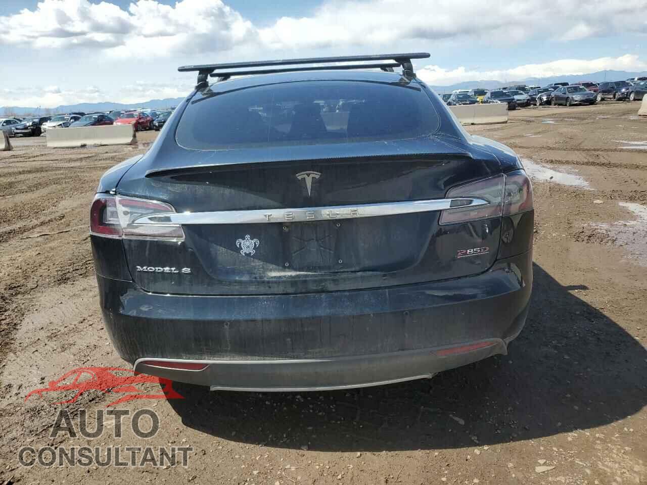 TESLA MODEL S 2014 - 5YJSA1H28EFP63765