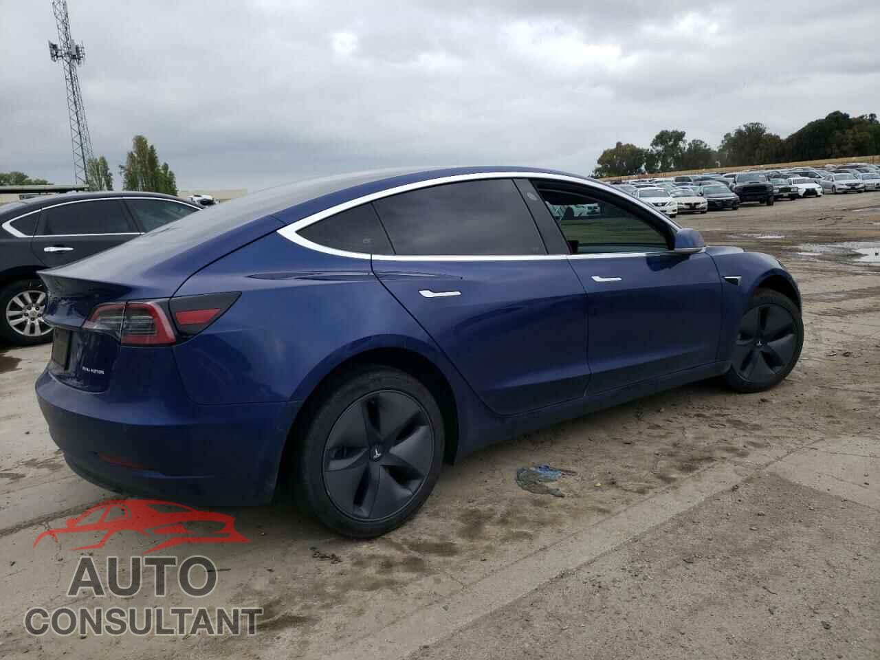 TESLA MODEL 3 2019 - 5YJ3E1EB6KF469130