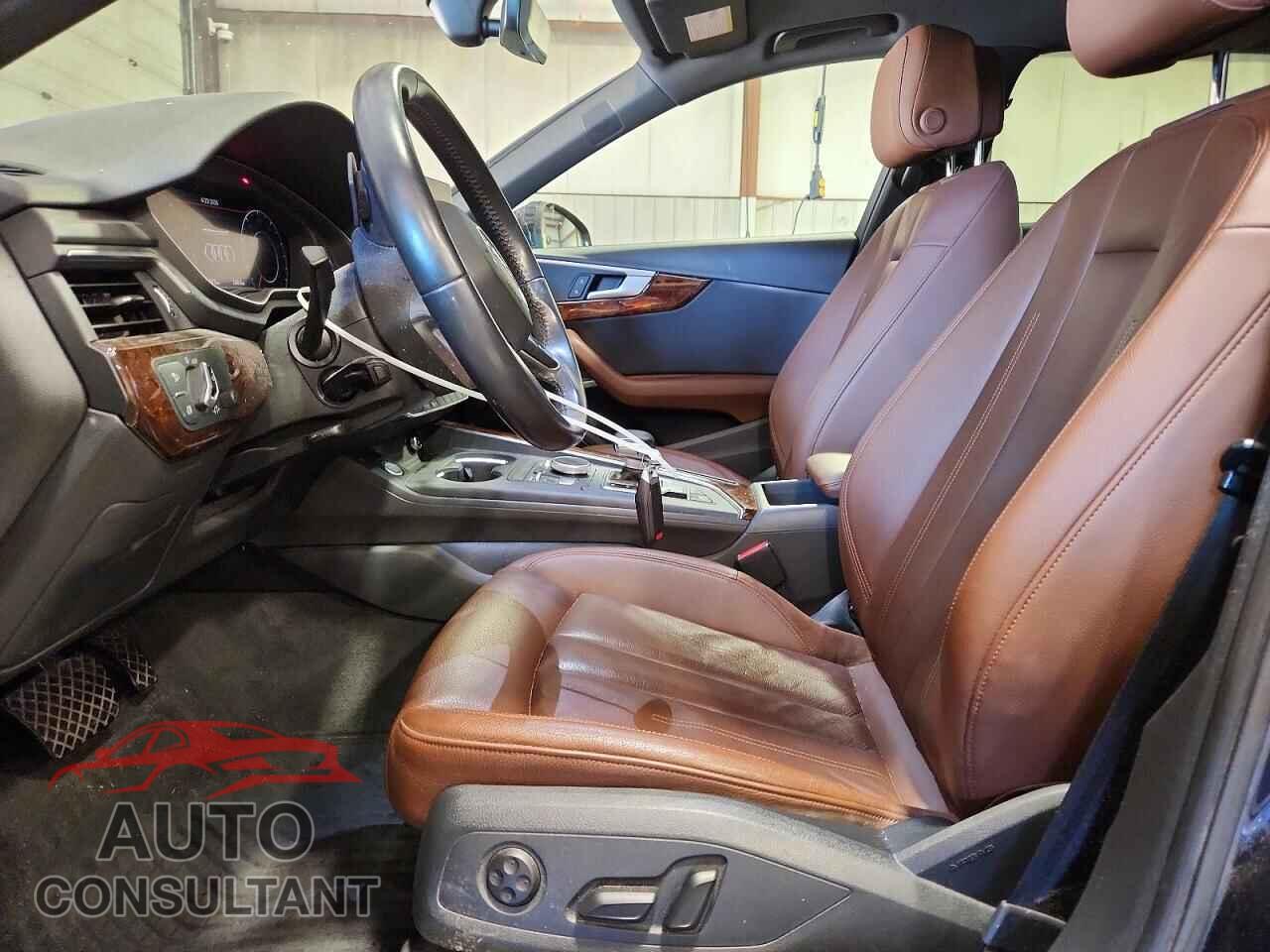 AUDI A4 2017 - WA18NAF41HA170128