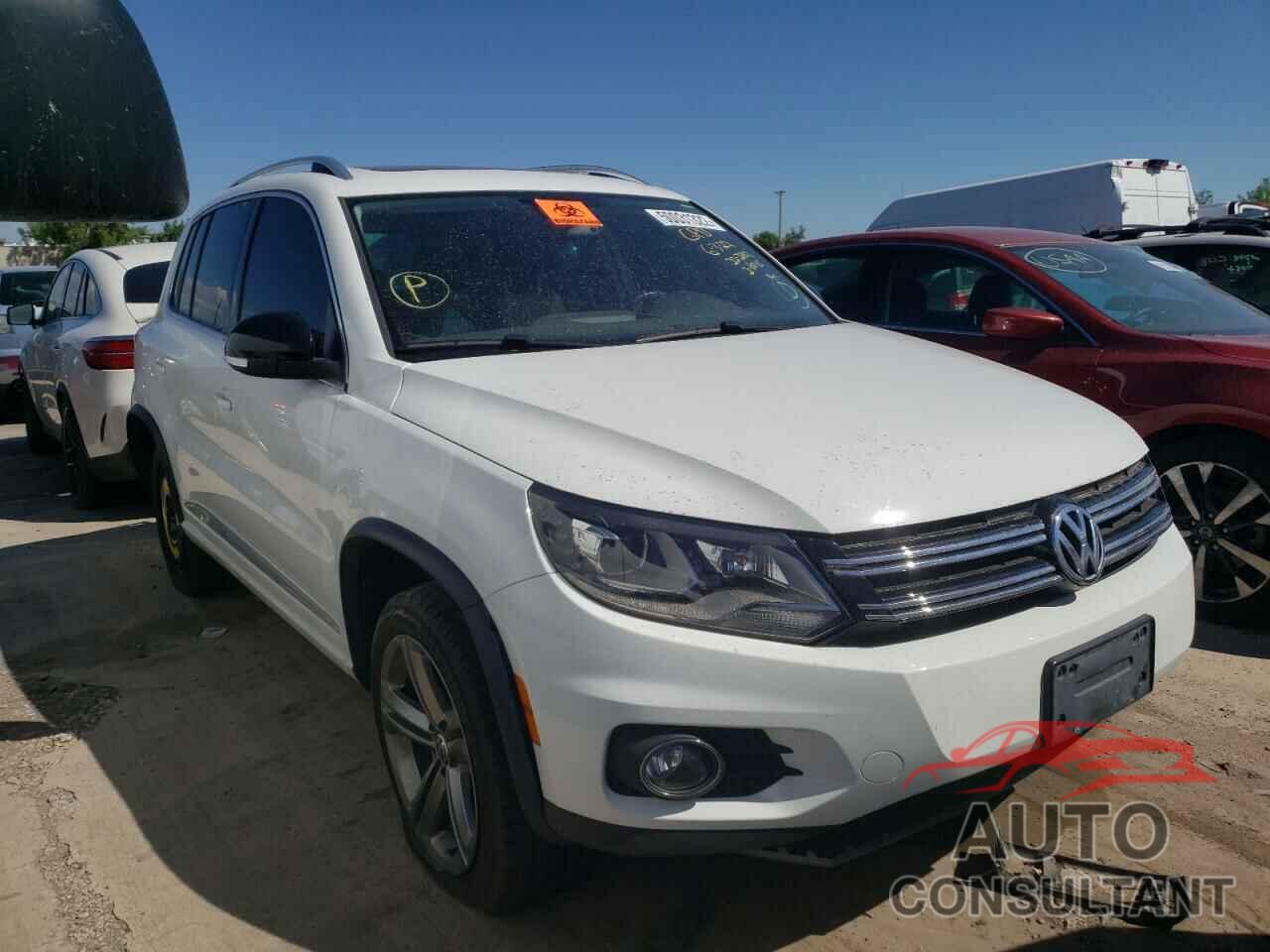 VOLKSWAGEN TIGUAN 2017 - WVGUV7AX0HK011521