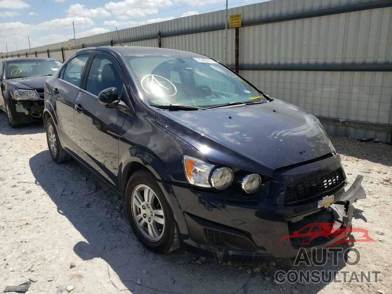 CHEVROLET SONIC 2016 - 1G1JC5SH1G4132286