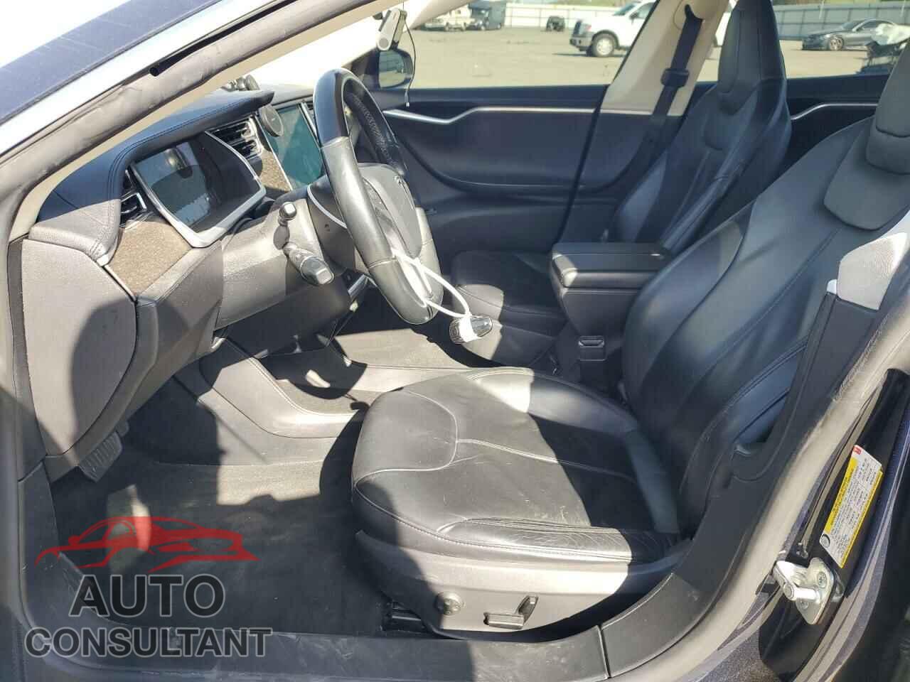 TESLA MODEL S 2013 - 5YJSA1CN8DFP05395