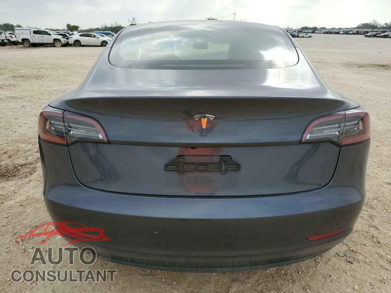 TESLA MODEL 3 2023 - 5YJ3E1EA2PF449486