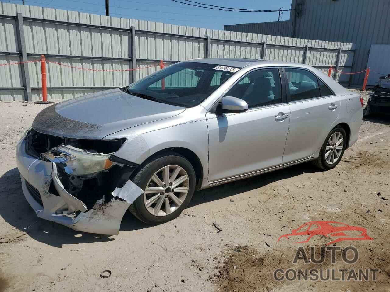 TOYOTA CAMRY 2013 - 4T1BF1FKXDU687553