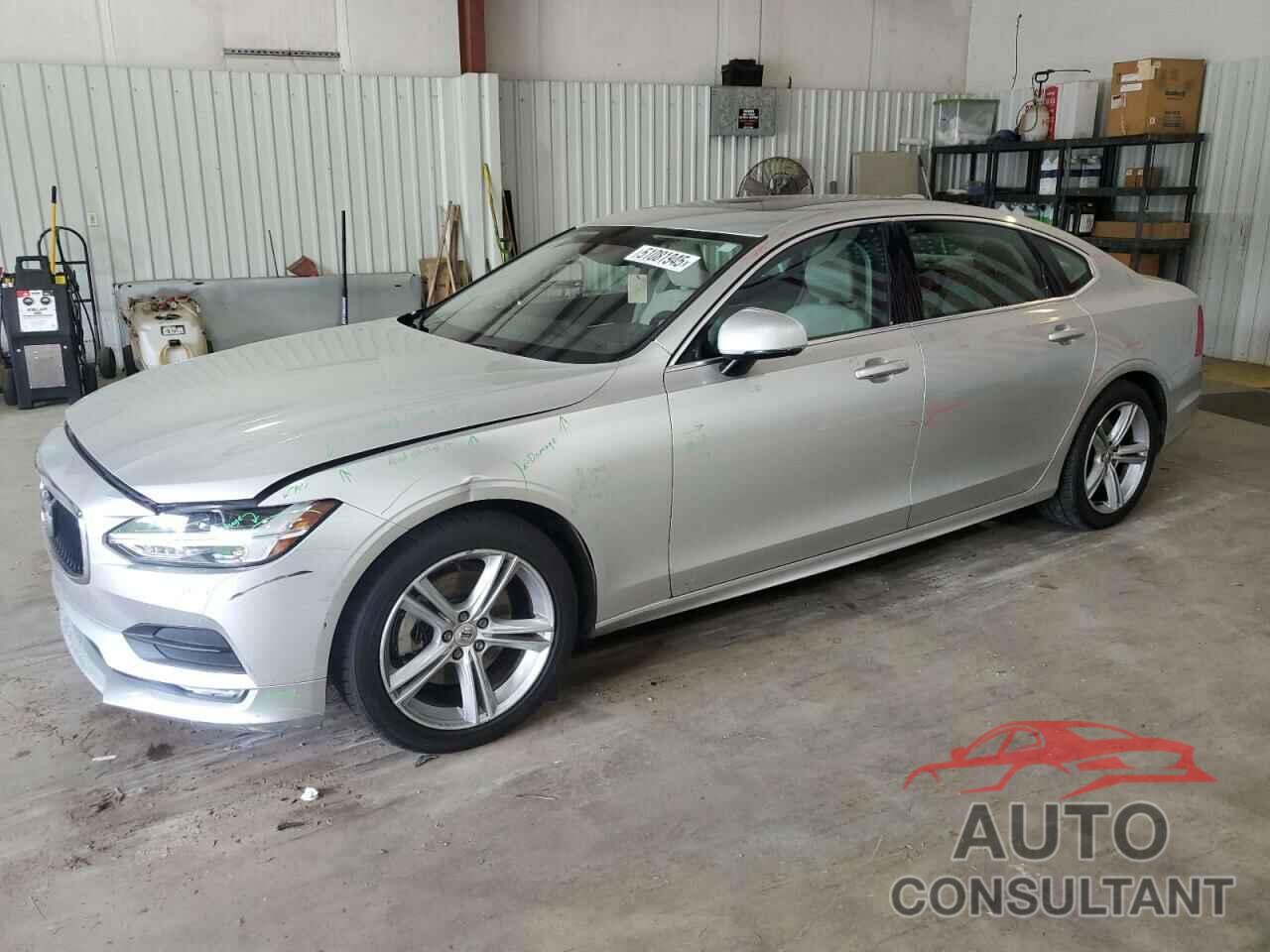 VOLVO S90 2019 - LVY102AKXKP083682