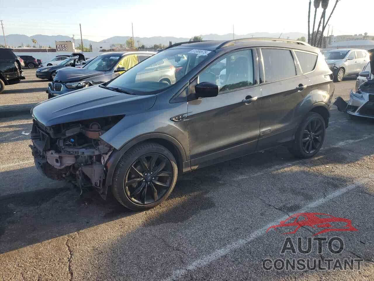 FORD ESCAPE 2018 - 1FMCU0GD4JUD37545