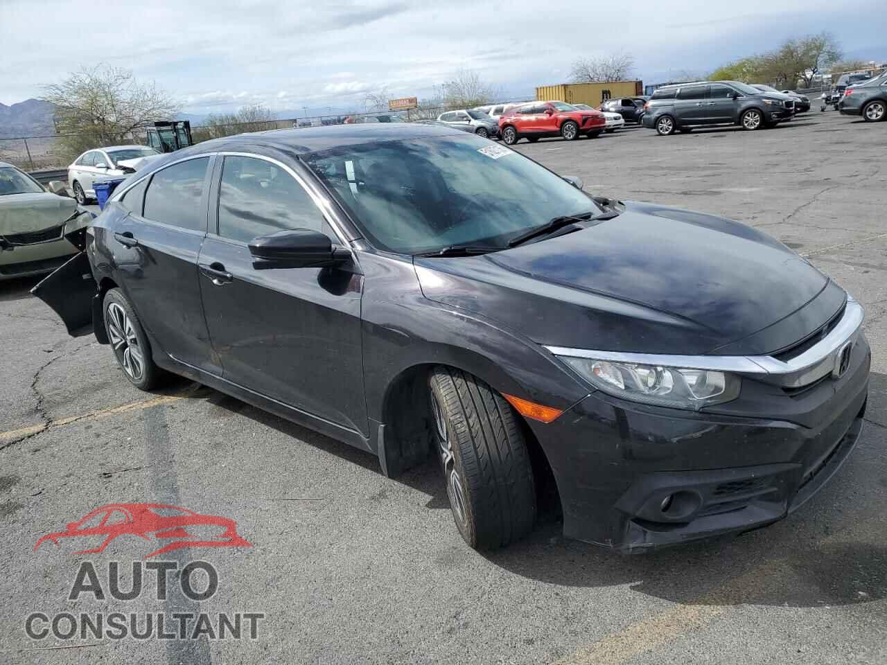 HONDA CIVIC 2018 - JHMFC1F38JX010968