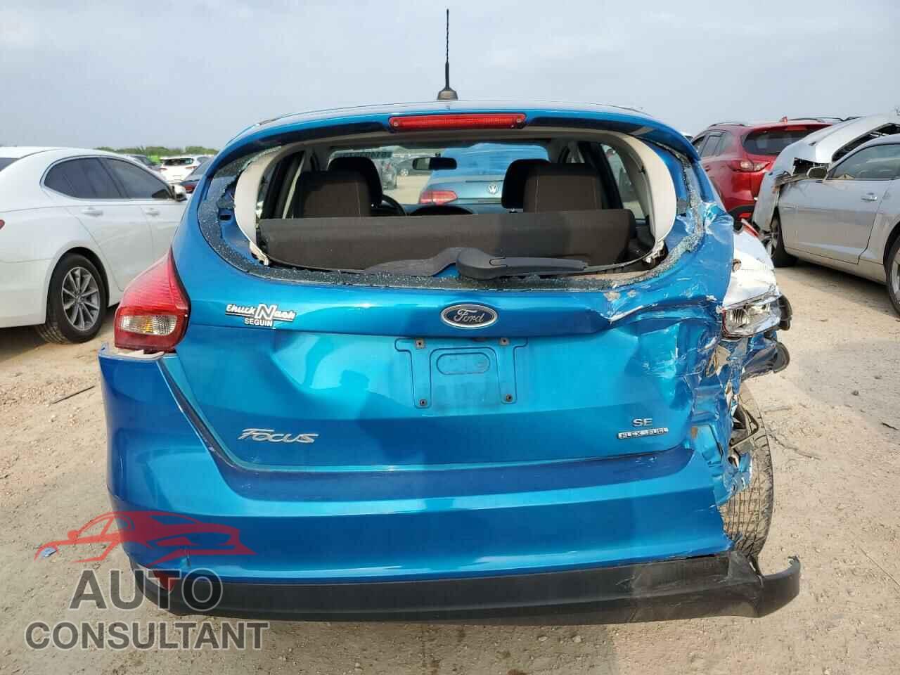 FORD FOCUS 2016 - 1FADP3K2XGL269666