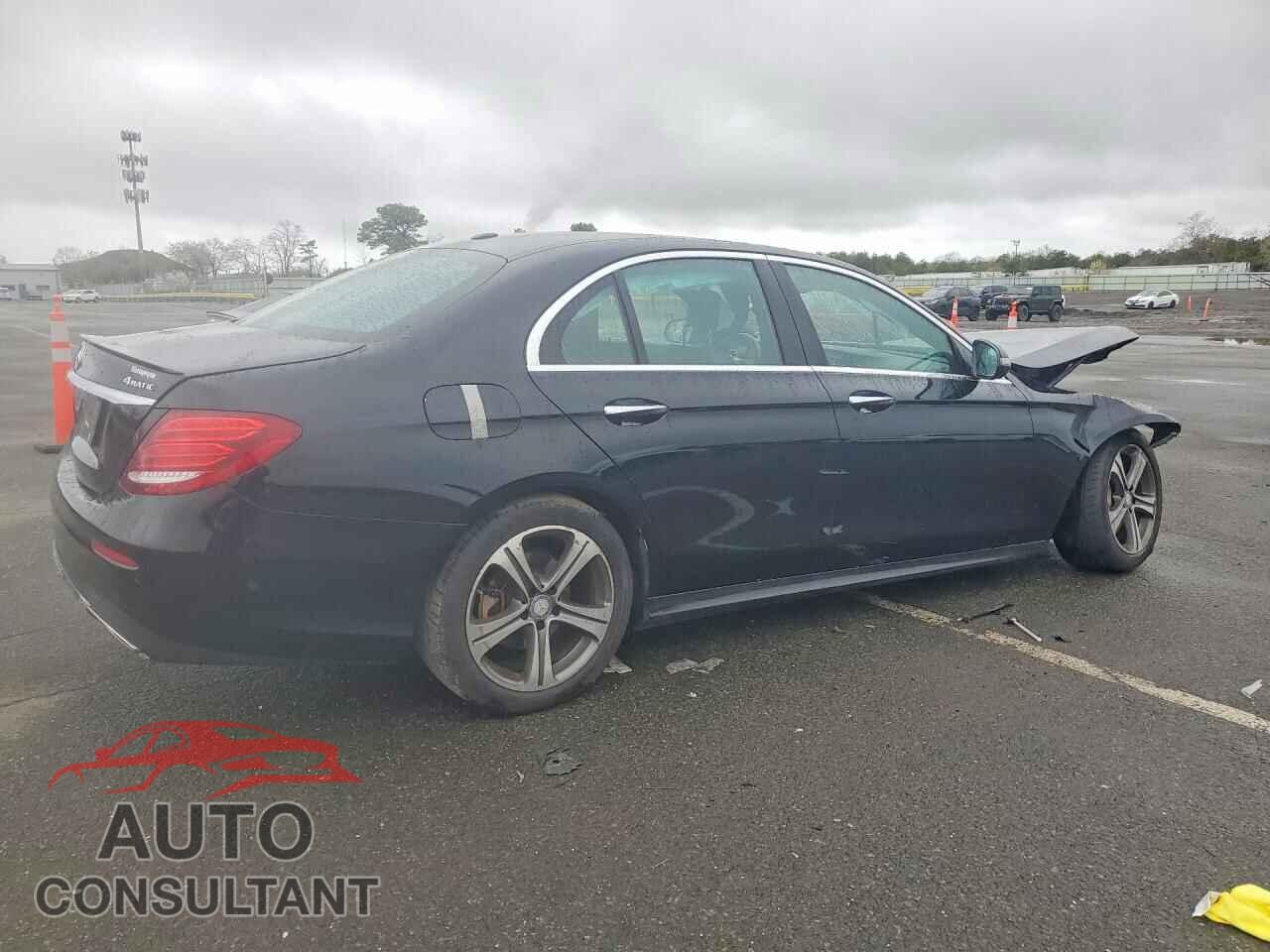 MERCEDES-BENZ E-CLASS 2017 - WDDZF4KB1HA096809