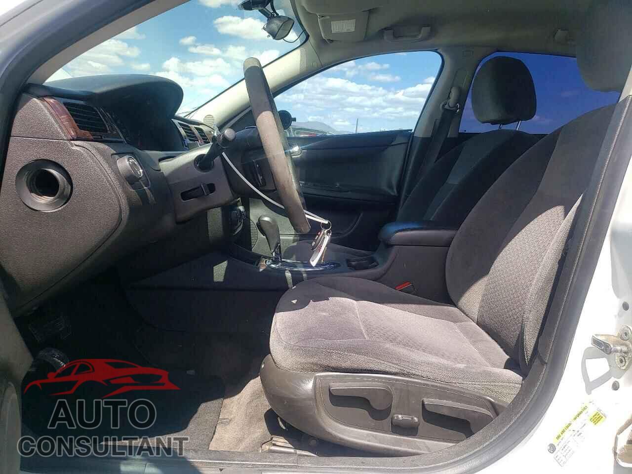 CHEVROLET IMPALA 2013 - 2G1WF5E38D1126022