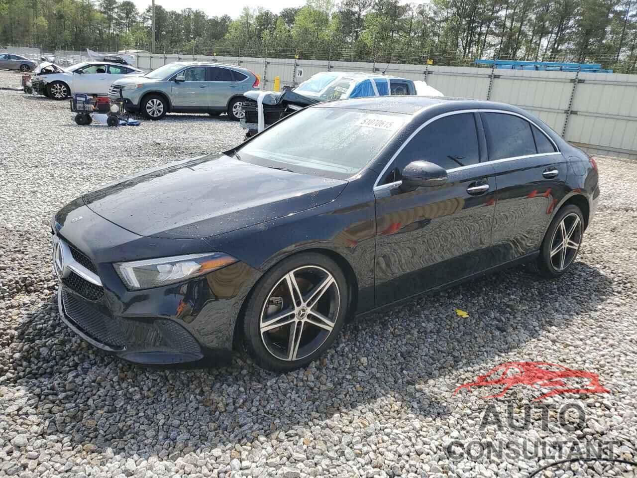 MERCEDES-BENZ A-CLASS 2020 - W1K3G4EB3LJ227312