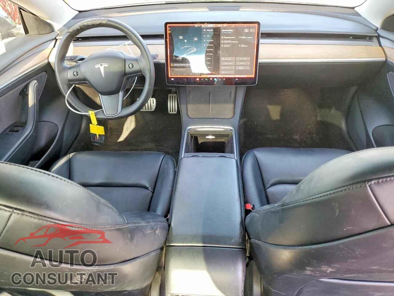 TESLA MODEL 3 2021 - 5YJ3E1EC0MF077871