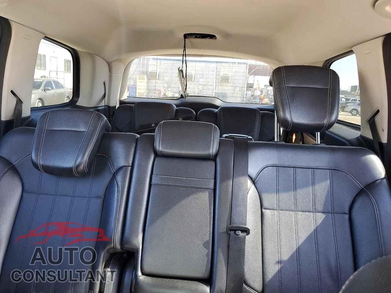 MERCEDES-BENZ GL-CLASS 2014 - 4JGDF7CE5EA385164